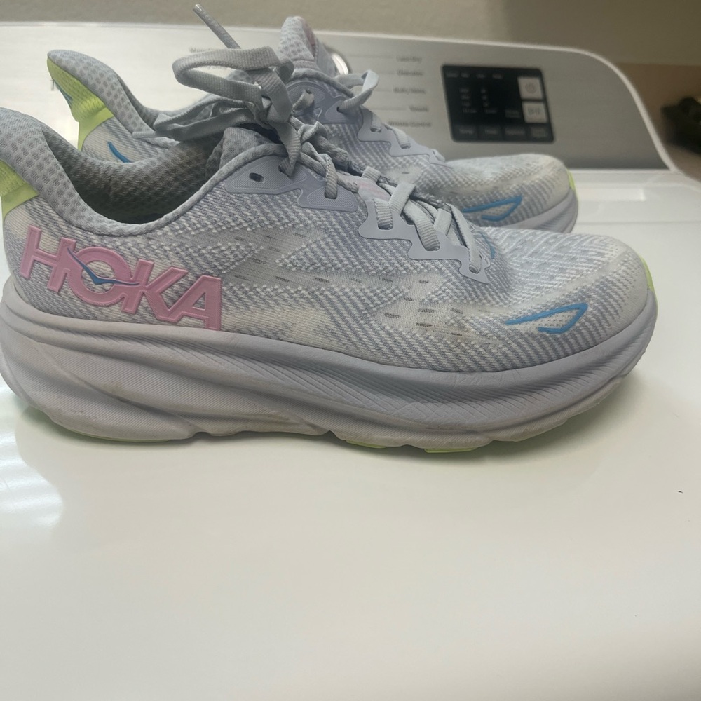 Hoka One One White and Pink Sneakers with Maximalist Cushioning
